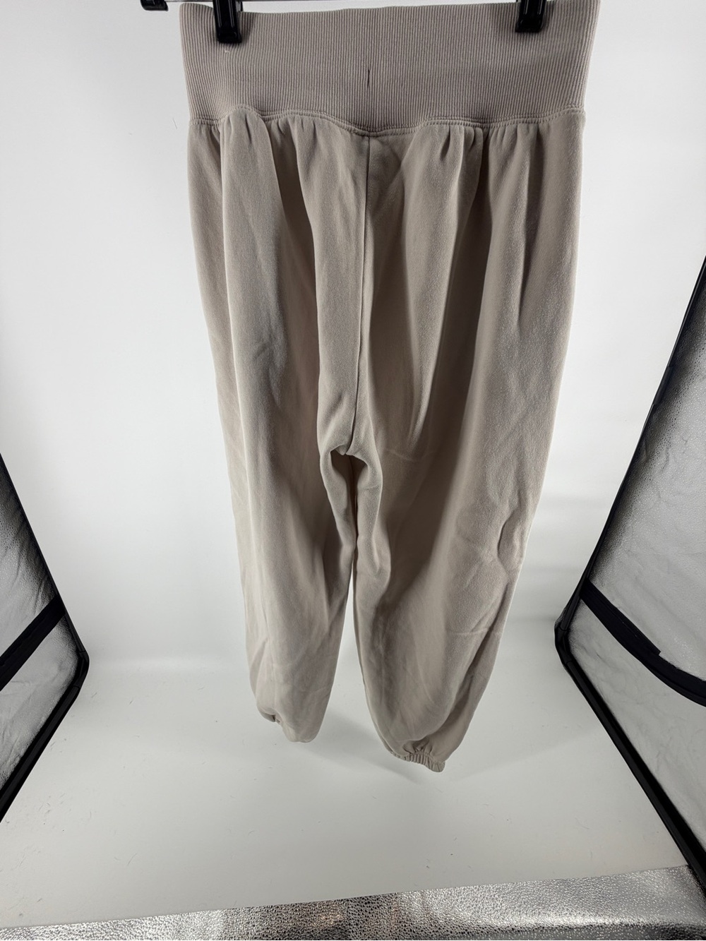 Nike Cream High Rise Jogger Sweatpants Women’s Size XS - Picture 5 of 9
